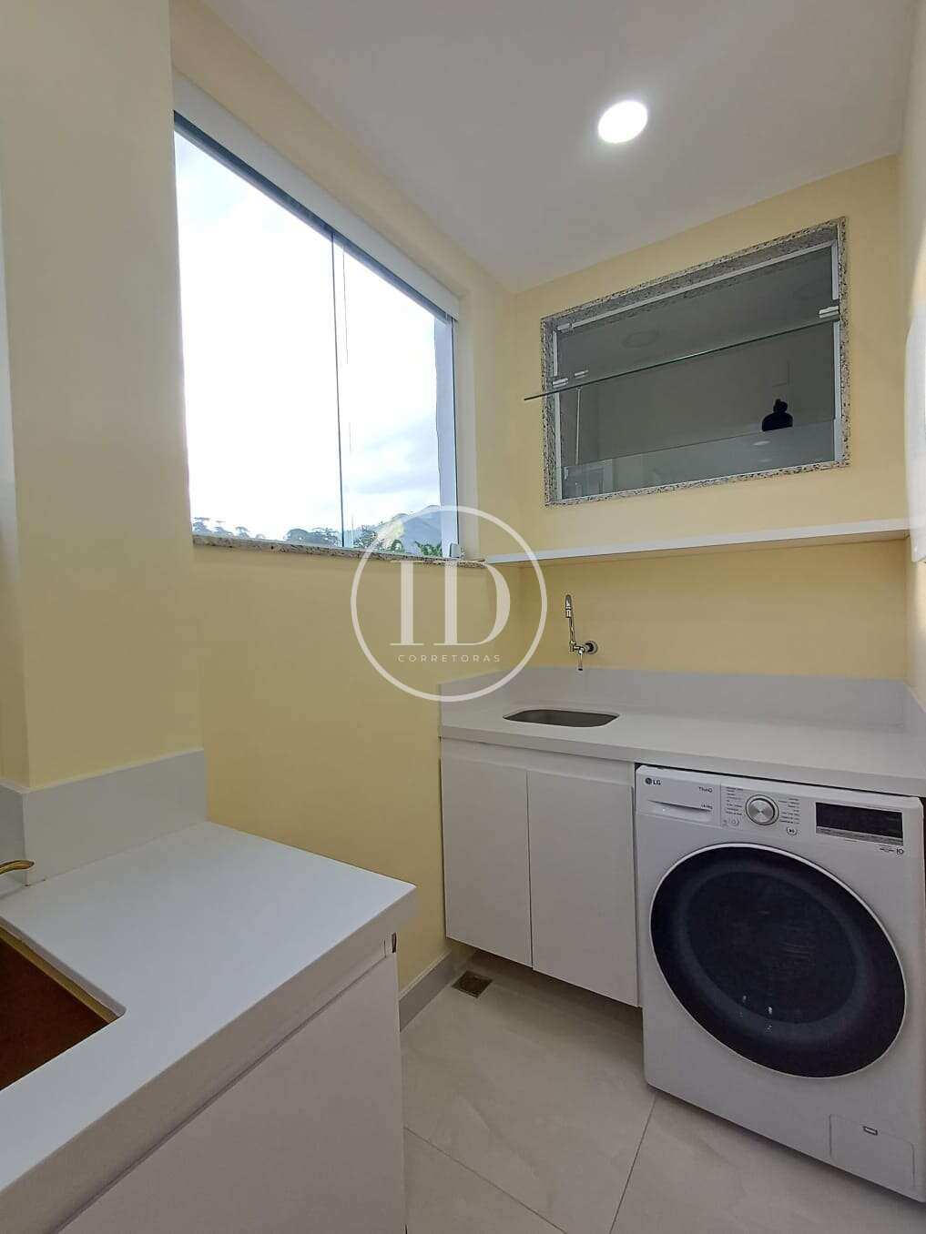 Apartamento à venda com 2 quartos - Perissê,Nova Friburgo