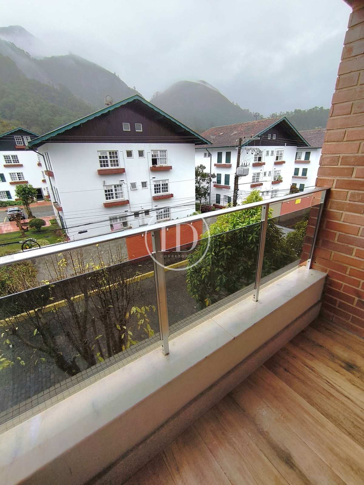  - Apartamento em ótima localização em Olaria com 85 m2