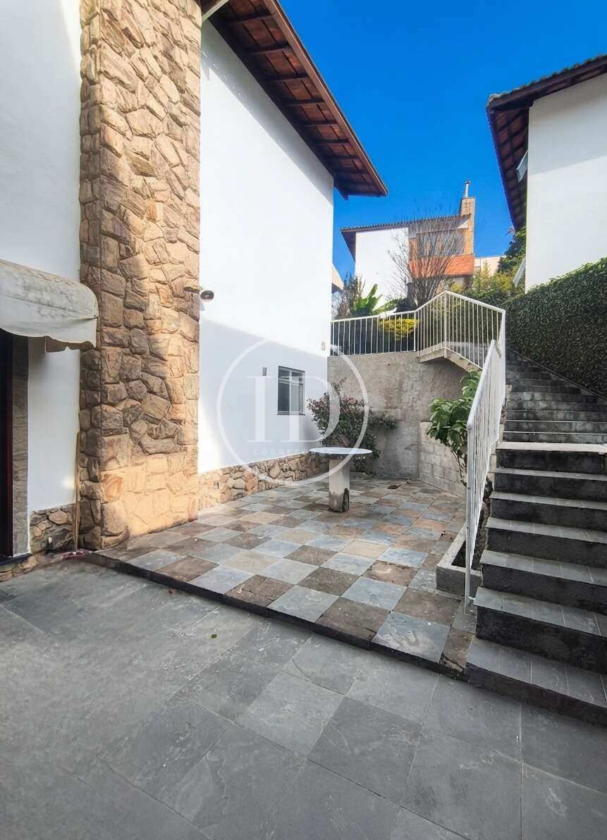 Apartamento à venda com 2 quartos - Braunes,Nova Friburgo