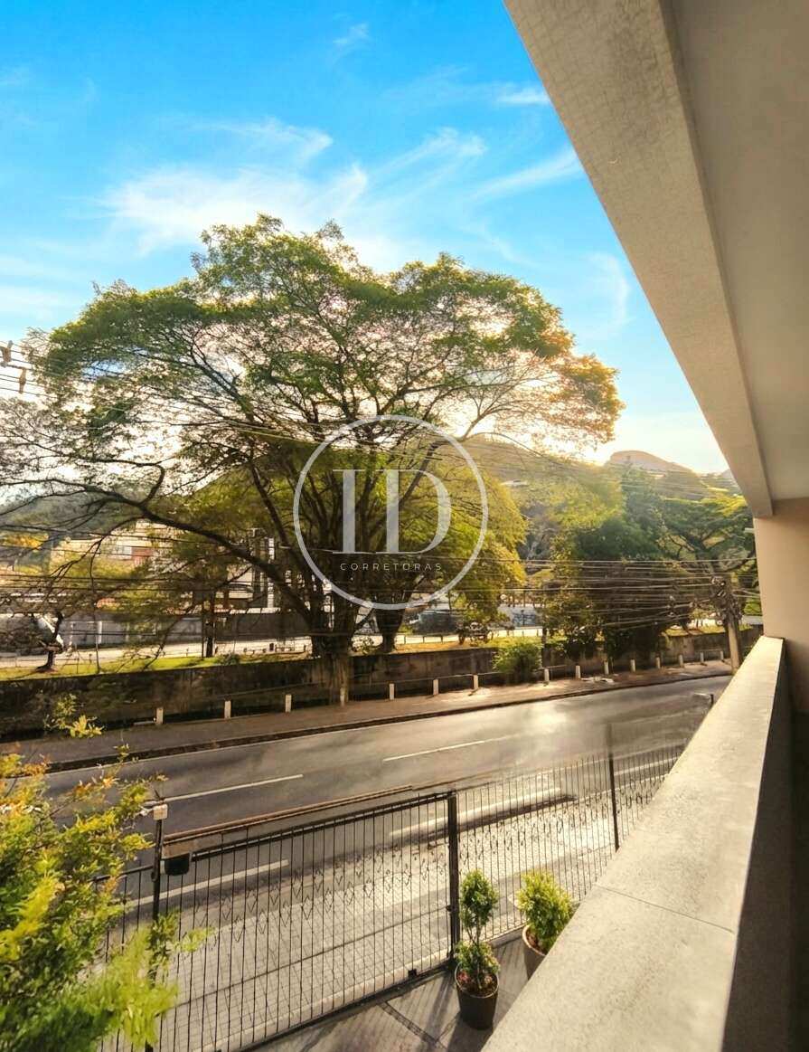 Apartamento à venda com 3 quartos - Centro,Nova Friburgo